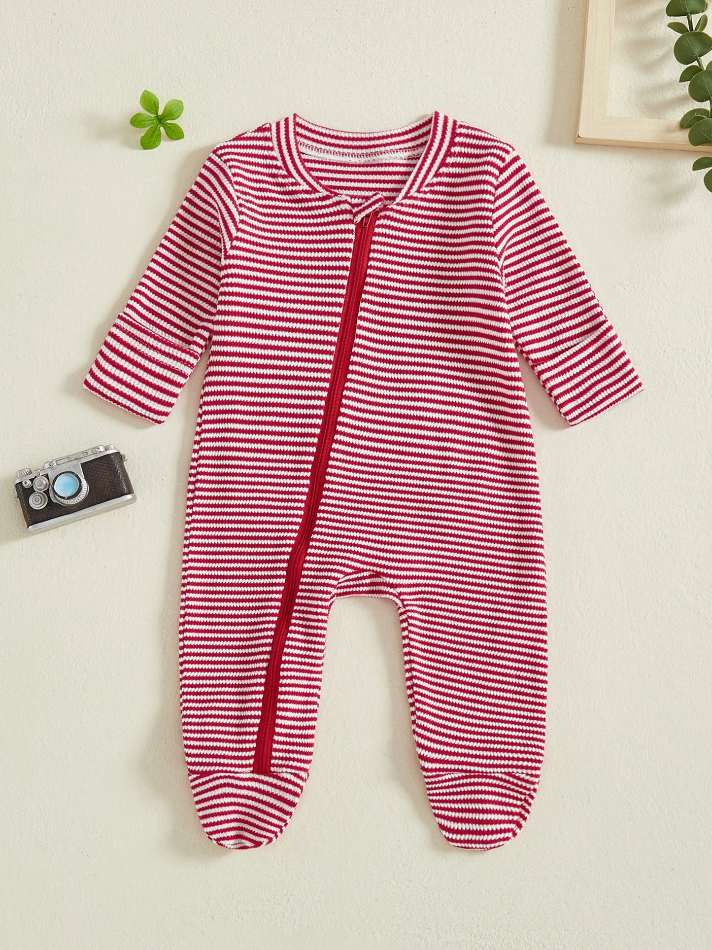 Infant Unisex Bodysuit Round Neck Long Sleeve  Striped Footed Pajama with Full-Length Zipper Closure